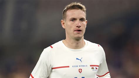 gay soccer|Czech footballer Jakub Jankto becomes first active international .